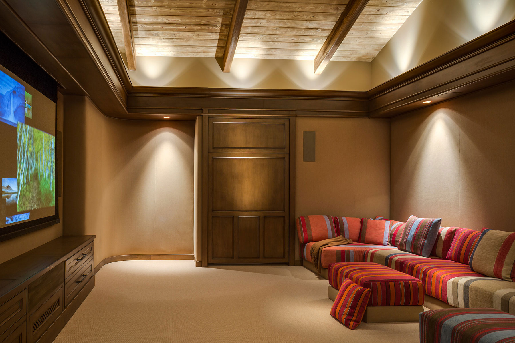 Sobre Los Cerros - Architectural Feature